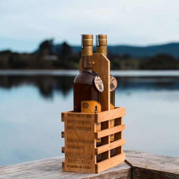 Pack 2 botellas de Licor de Oro 700cc con Caja de Madera