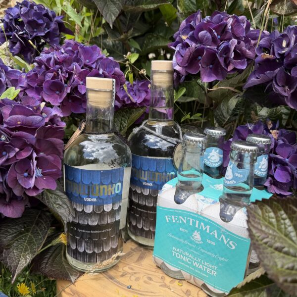 Vodka Mawünko + 4 botellas tónica Fentimans